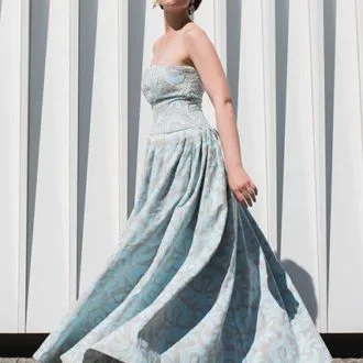Жіноча сукня із завищеною талією та рукавами-ліхтариками, розміри XS-XL