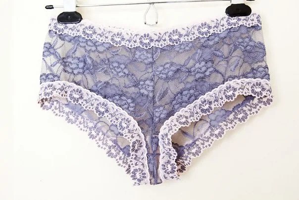 Жіночі трусики-шорти різних моделей