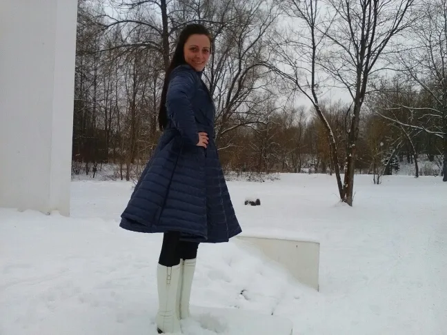Викройка куртки, пальто з спідницею, що розкльошує, розміри 40-50
