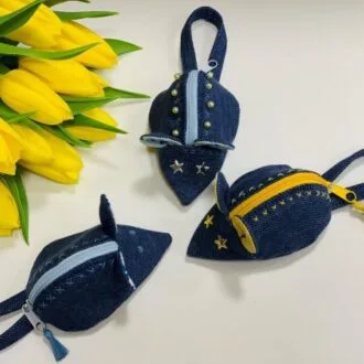 Подарунковий набір для кішок: мишка, рибка та аплікація для килимка