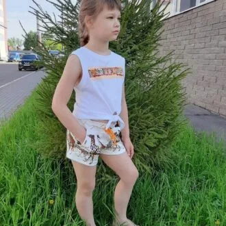 Майка та шортики з одним стилі для дівчинки
