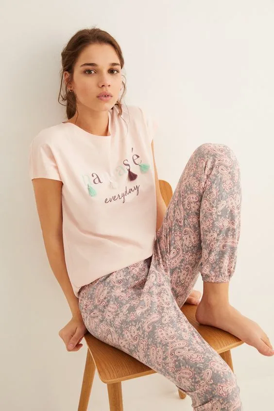 Жіноча трикотажна піжама: футболка та штани (XS-XL)