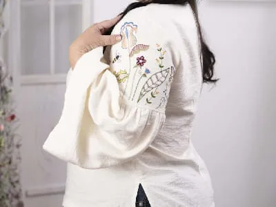Жіноча блуза з вишивкою (S-3XL)