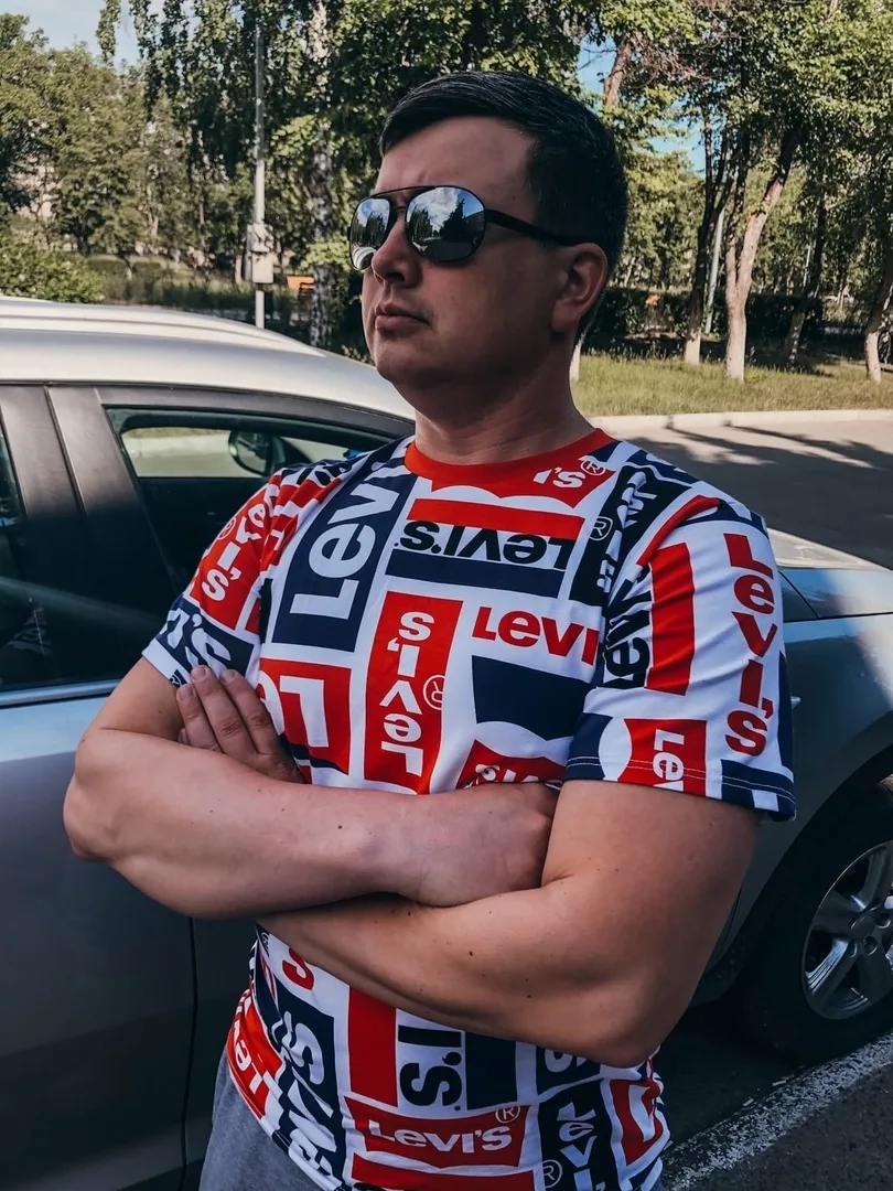 Чоловічі футболки